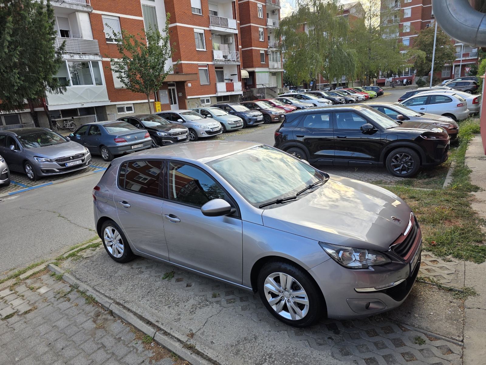 Peugeot 308 1,6 e-HDi, fotografija 2