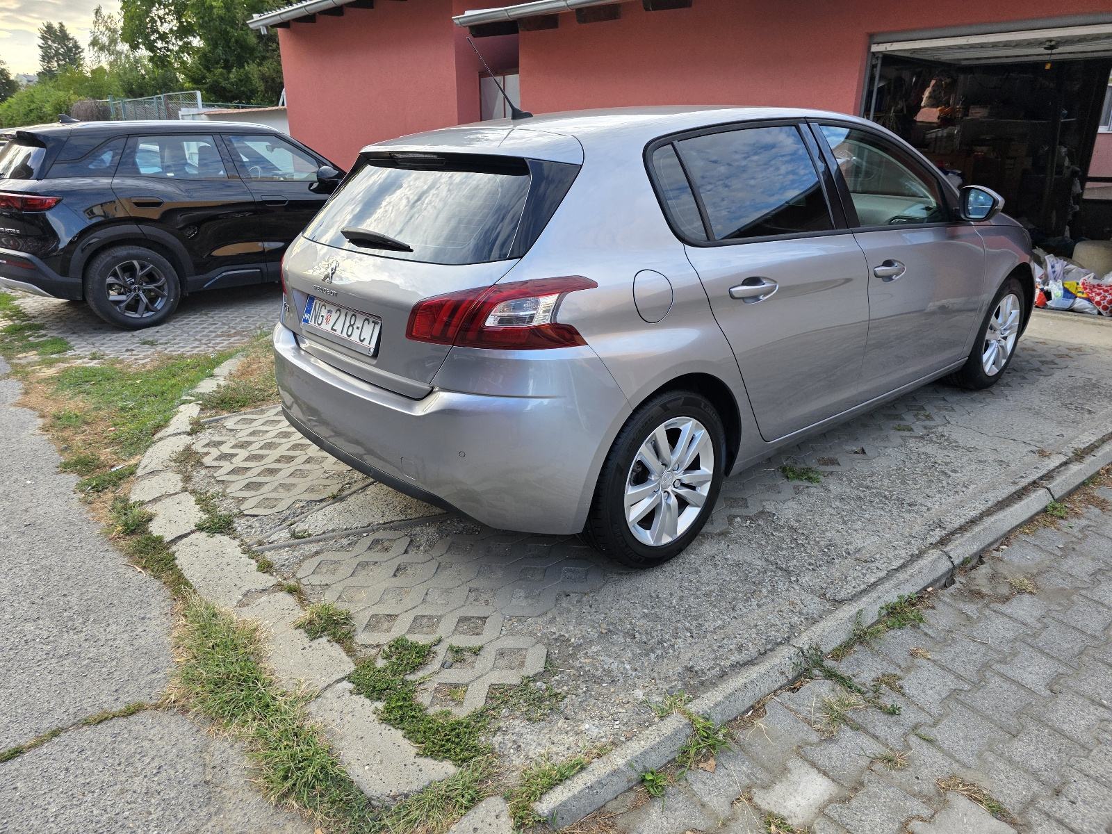Peugeot 308 1,6 e-HDi, fotografija 7