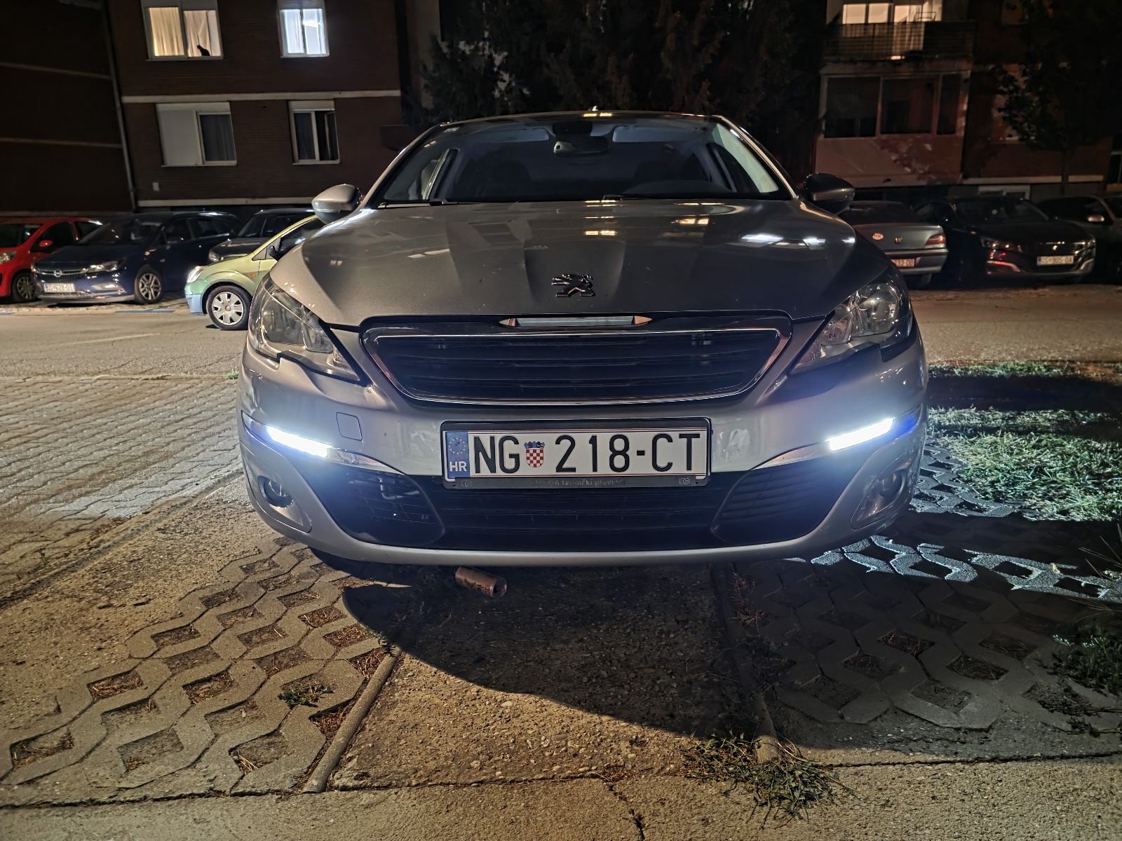 Peugeot 308 1,6 e-HDi, fotografija 11