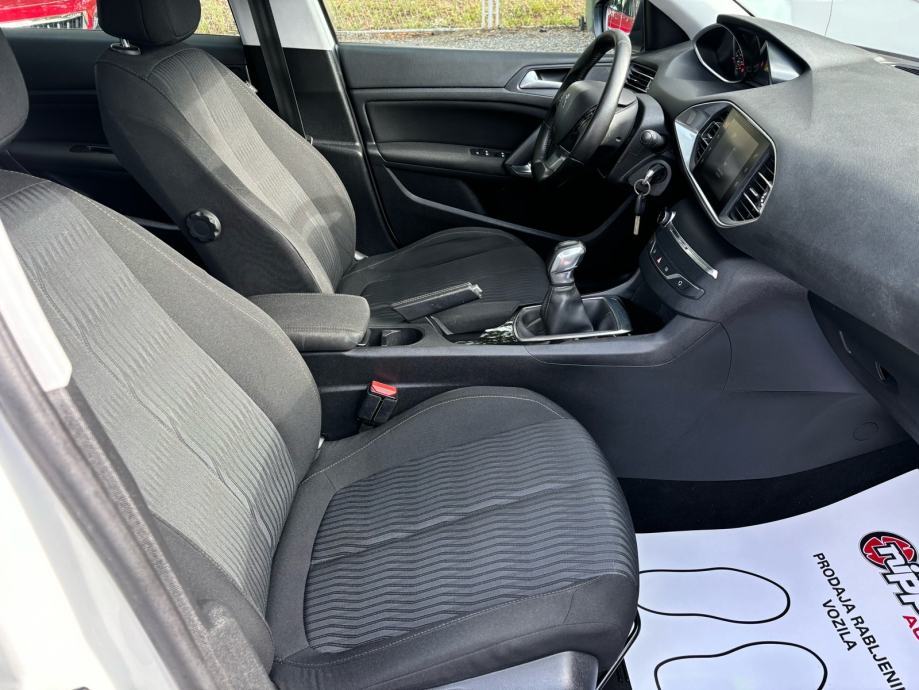 Peugeot 308 1,6 HDi AUTOKREDIT - NAVI - KLIMA, fotografija 16