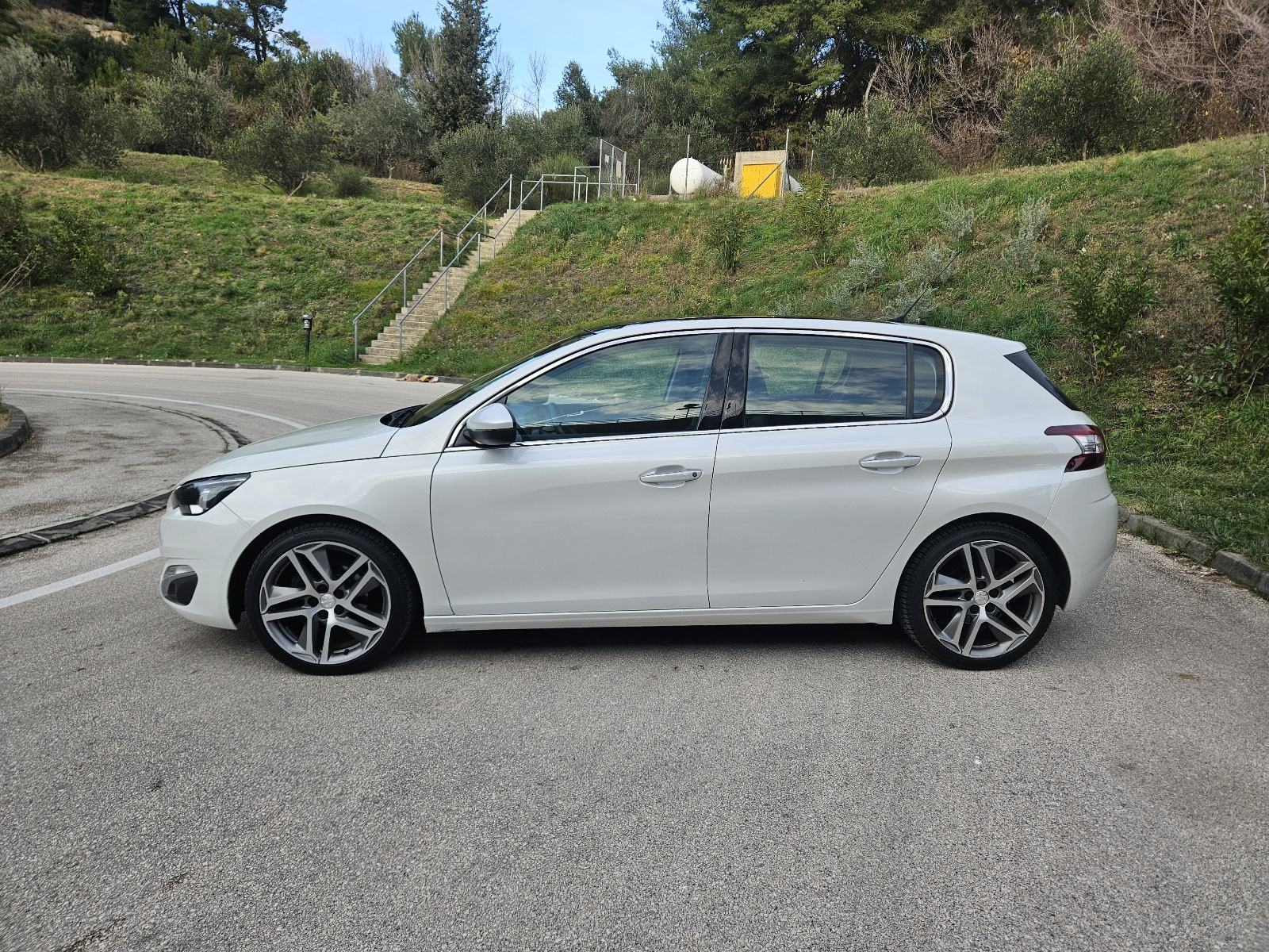 Peugeot 308 1,6 HDi,GT LINE paketom opreme, fotografija 5
