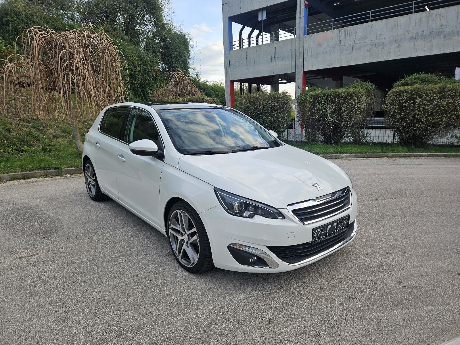 Peugeot 308 1,6 HDi,GT LINE paketom opreme, fotografija 12