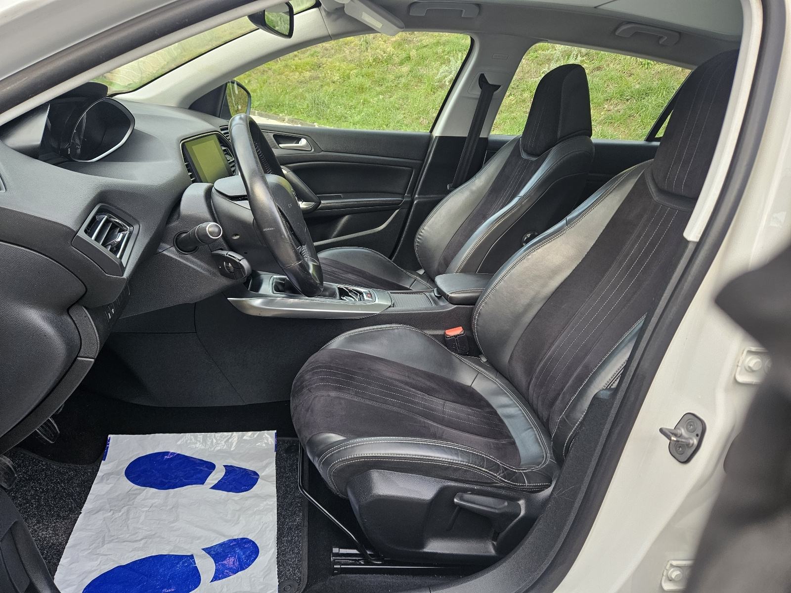 Peugeot 308 1,6 HDi,GT LINE paketom opreme, fotografija 14