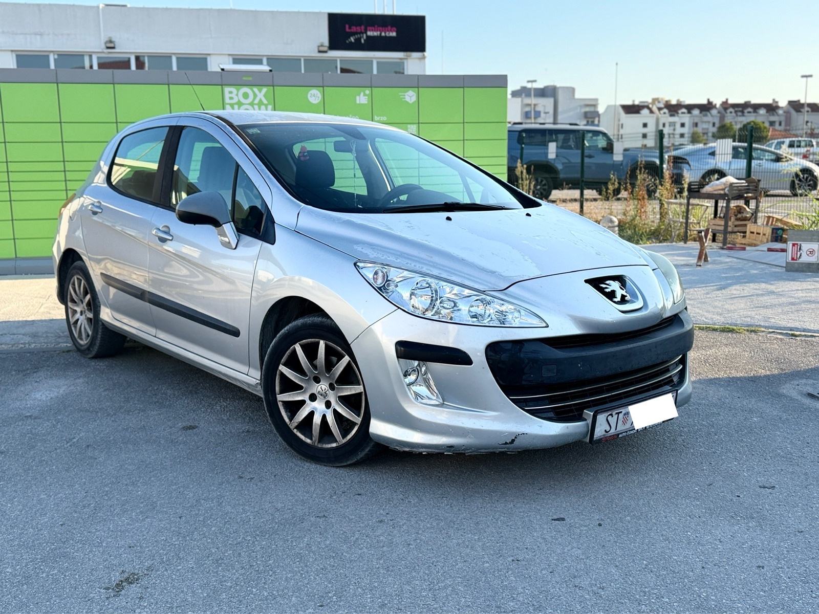 Peugeot 308 1,6 HDi, Klima, Reg.06/2027, fotografija 2