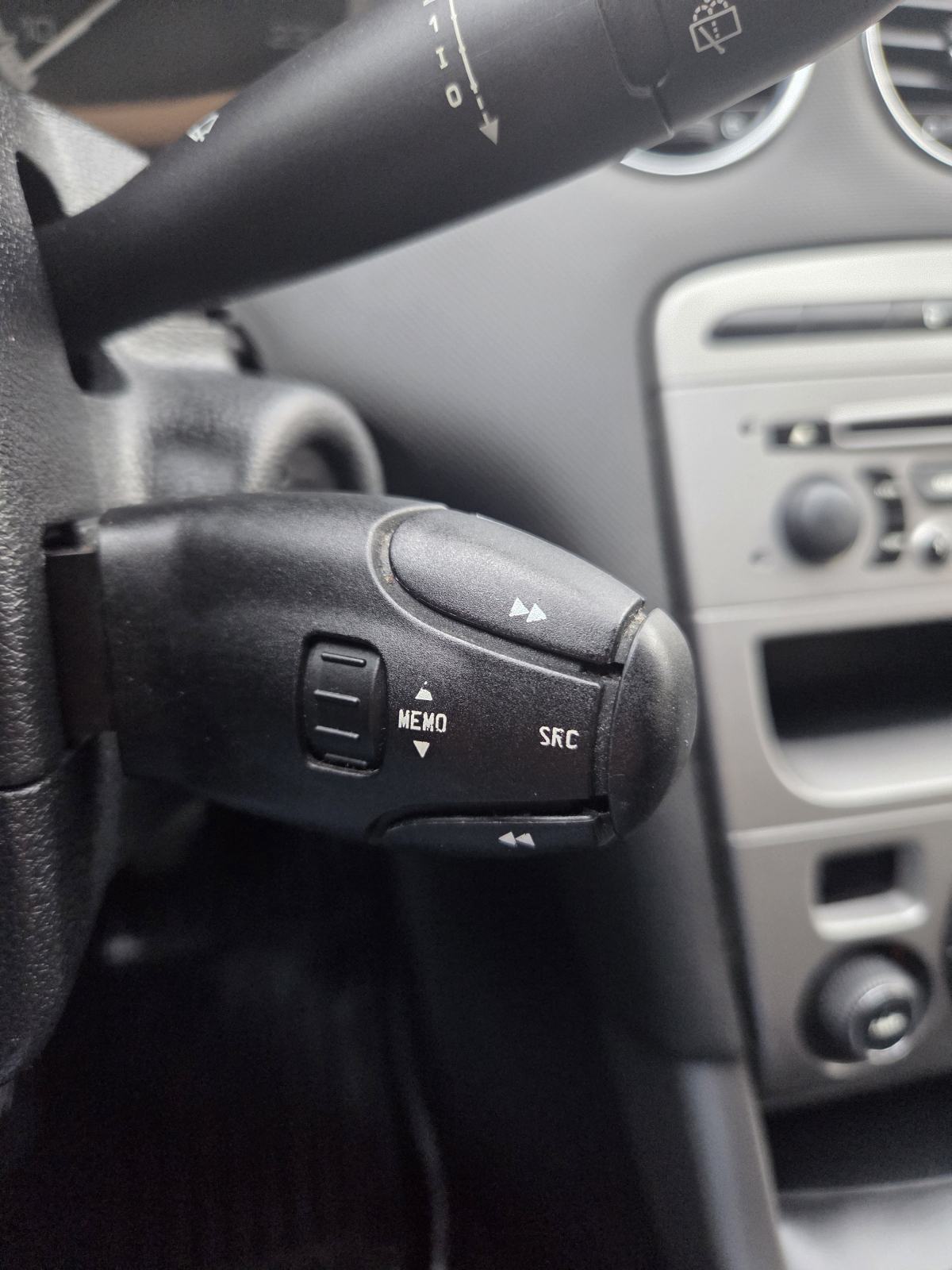 Peugeot 308 1,6 HDi, Sportium #ODLIČAN#, fotografija 16