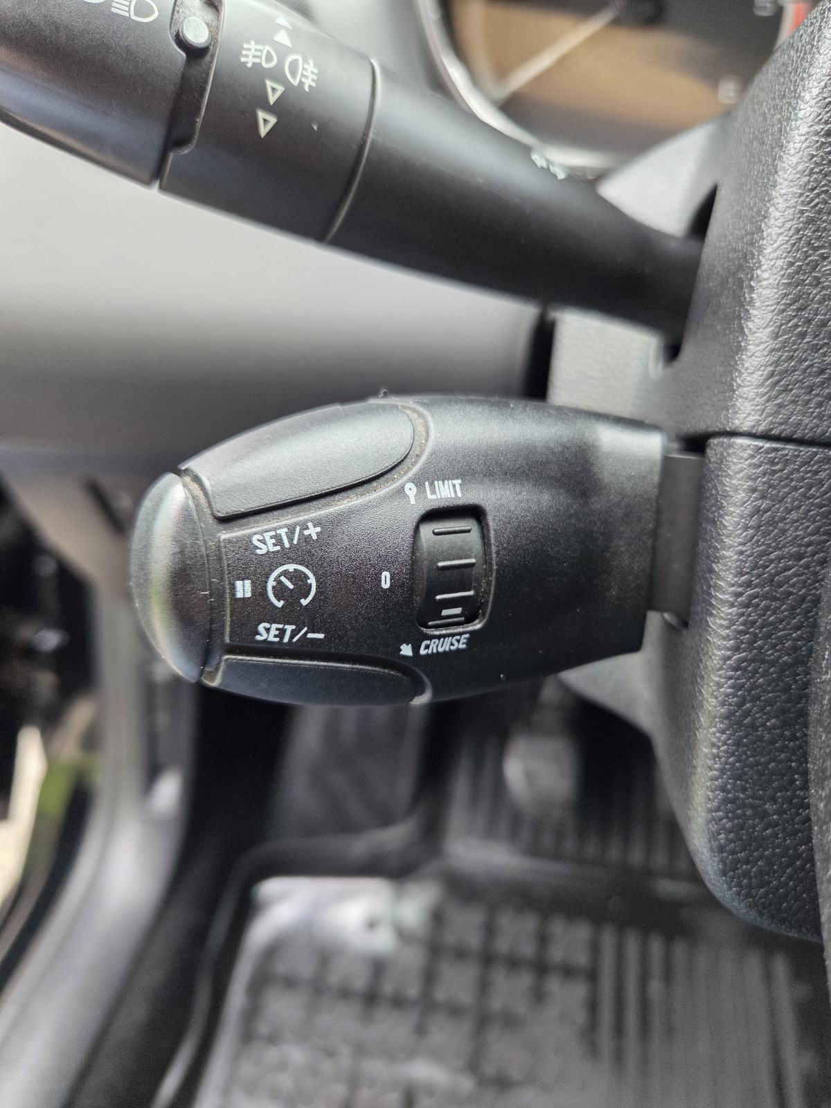 Peugeot 308 1,6 HDi, Sportium #ODLIČAN#, fotografija 15