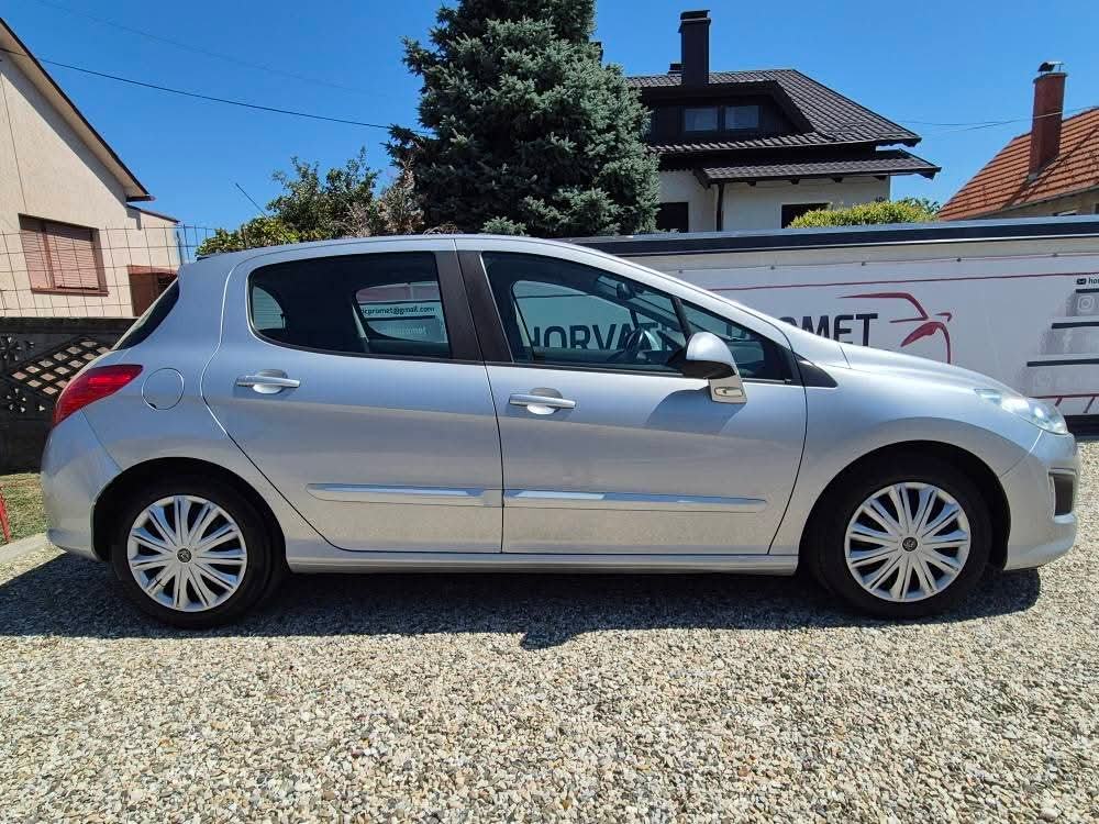 Peugeot 308 1,6 HDi,servisiran,sačuvan,odličan,reg 3/27, fotografija 4