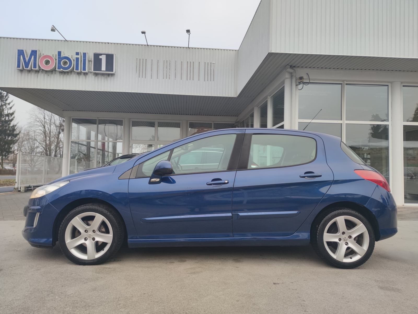 Peugeot 308 1,6 HDi PARKING SENZORI TEMPOMAT PANORAMA KROV PUTNI KOMP, fotografija 6