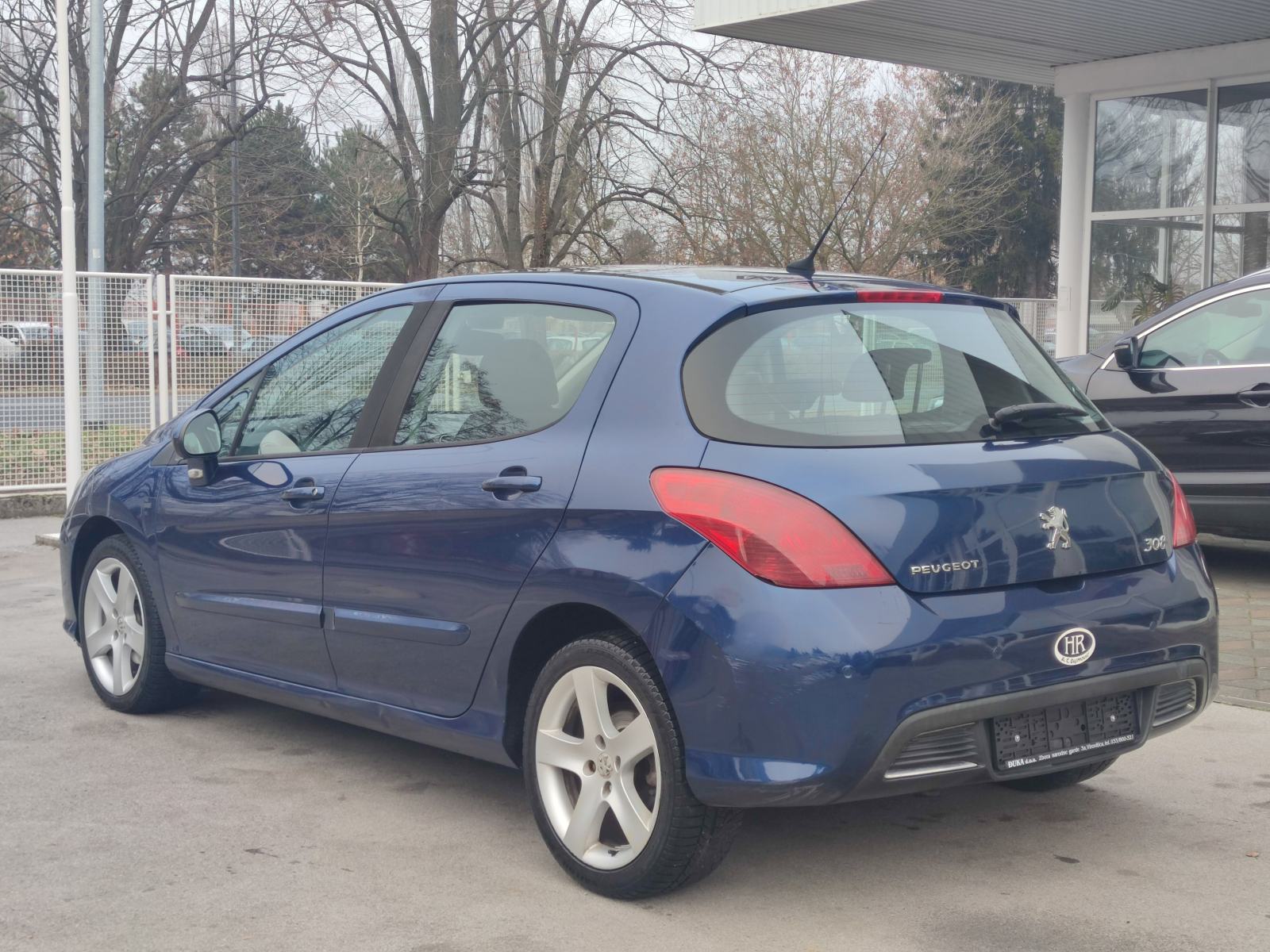 Peugeot 308 1,6 HDi PARKING SENZORI TEMPOMAT PANORAMA KROV PUTNI KOMP, fotografija 7