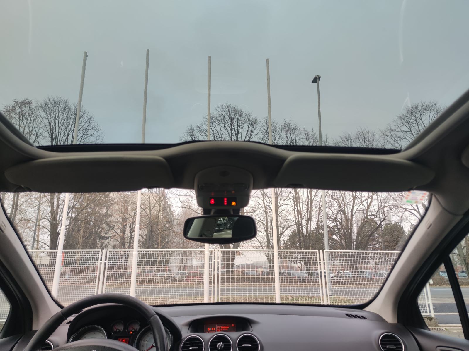 Peugeot 308 1,6 HDi PARKING SENZORI TEMPOMAT PANORAMA KROV PUTNI KOMP, fotografija 18