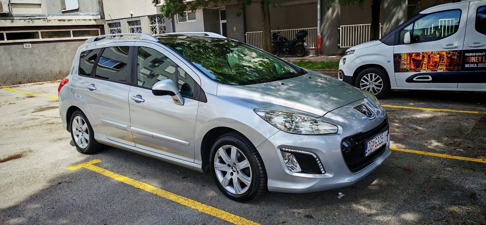 Peugeot 308 1,6 HDi** veliki servis**, fotografija 4