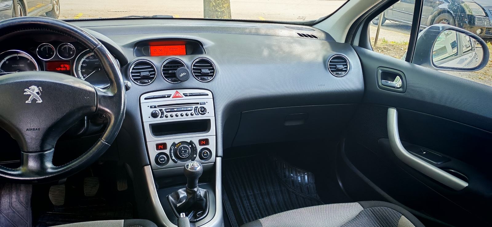 Peugeot 308 1,6 HDi** veliki servis**, fotografija 18