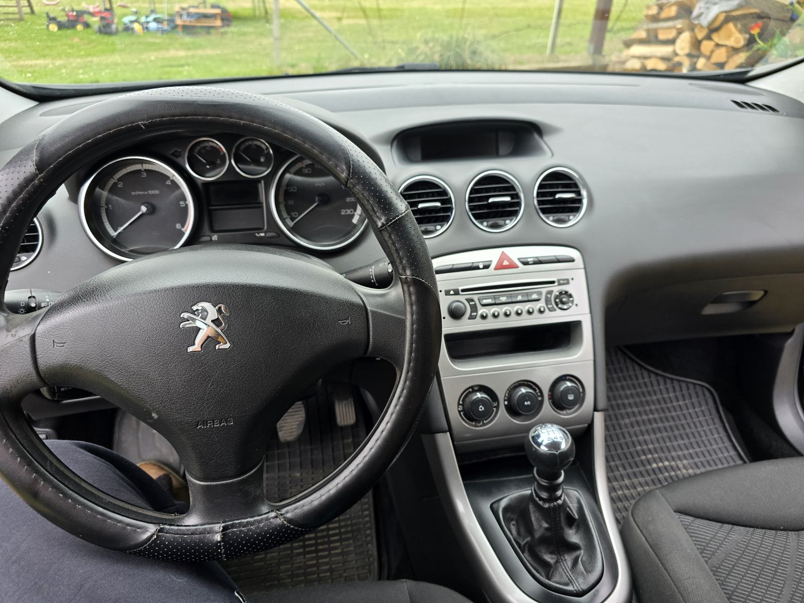 Peugeot 308 1,6 HDi, fotografija 4