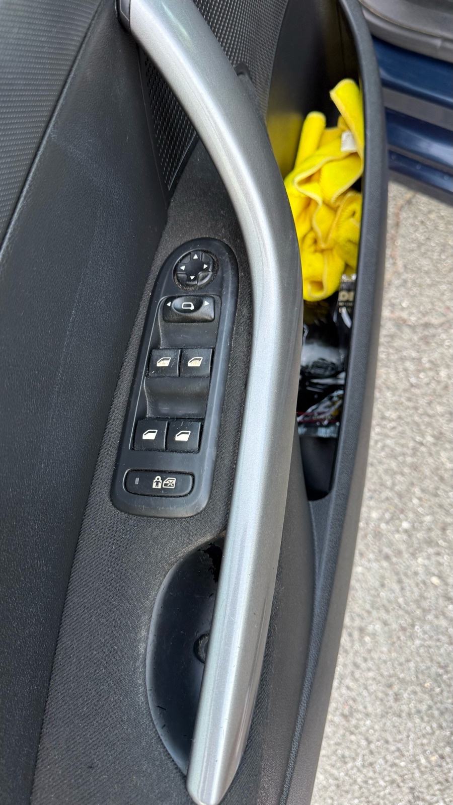 Peugeot 308 1,6 HDi, fotografija 10