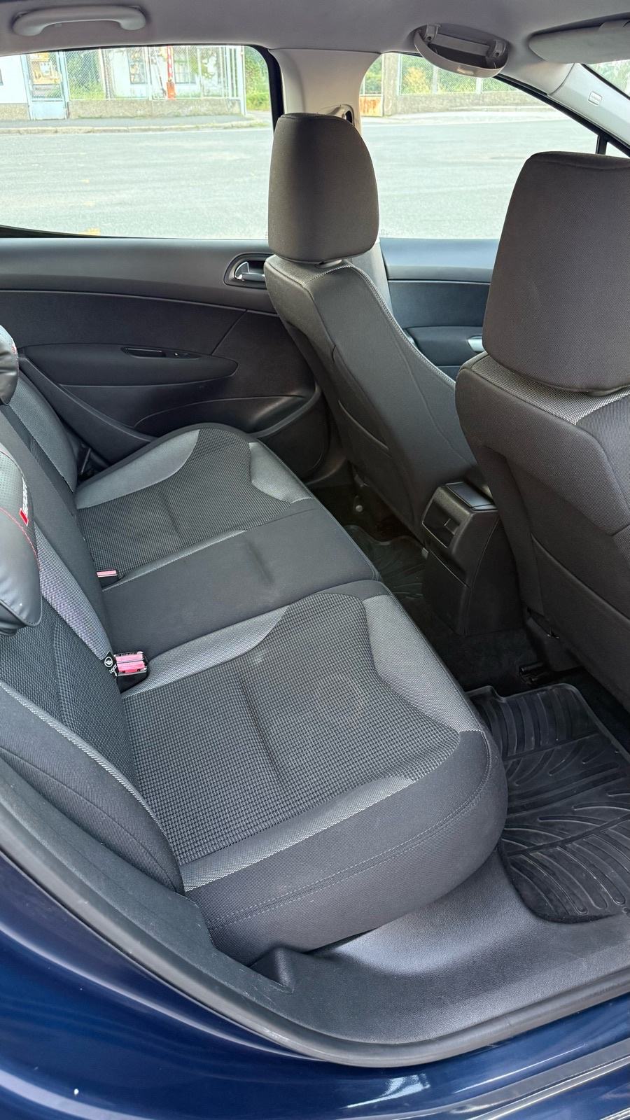 Peugeot 308 1,6 HDi, fotografija 15