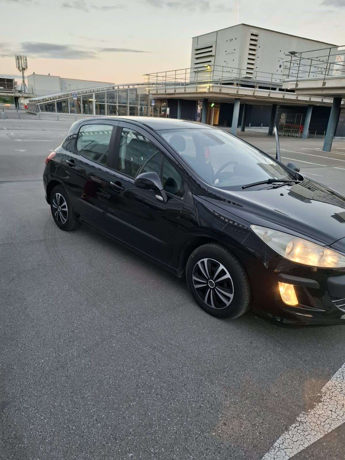 Peugeot 308 1,6 HDi, fotografija 3