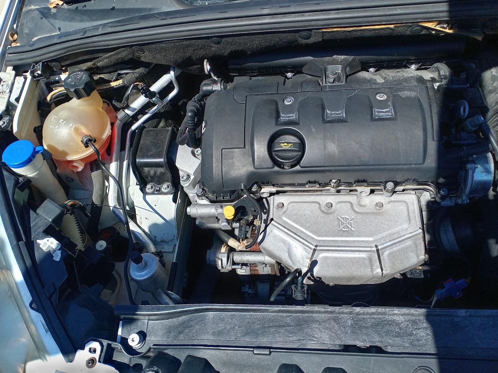 Peugeot 308 1,6 VTi reg 7mj 2027, fotografija 10