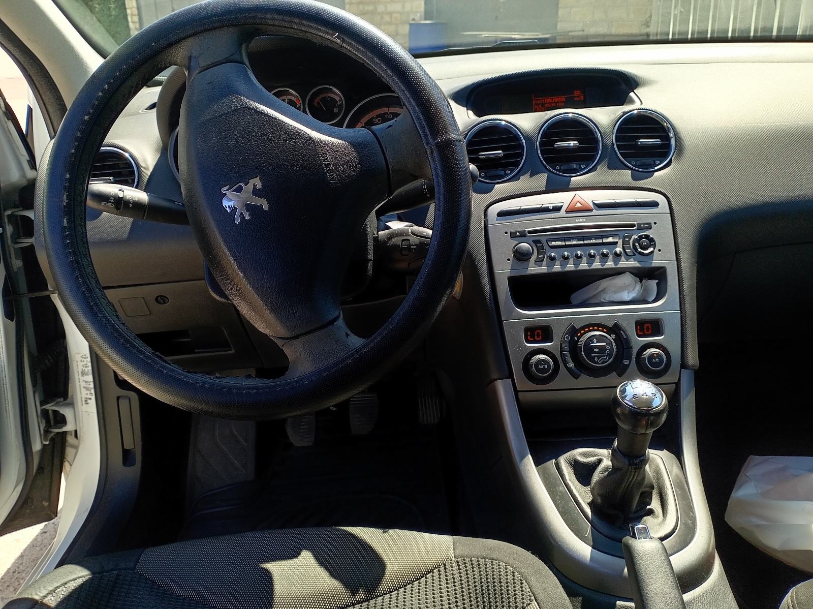 Peugeot 308 1,6 VTi reg 7mj 2027, fotografija 8