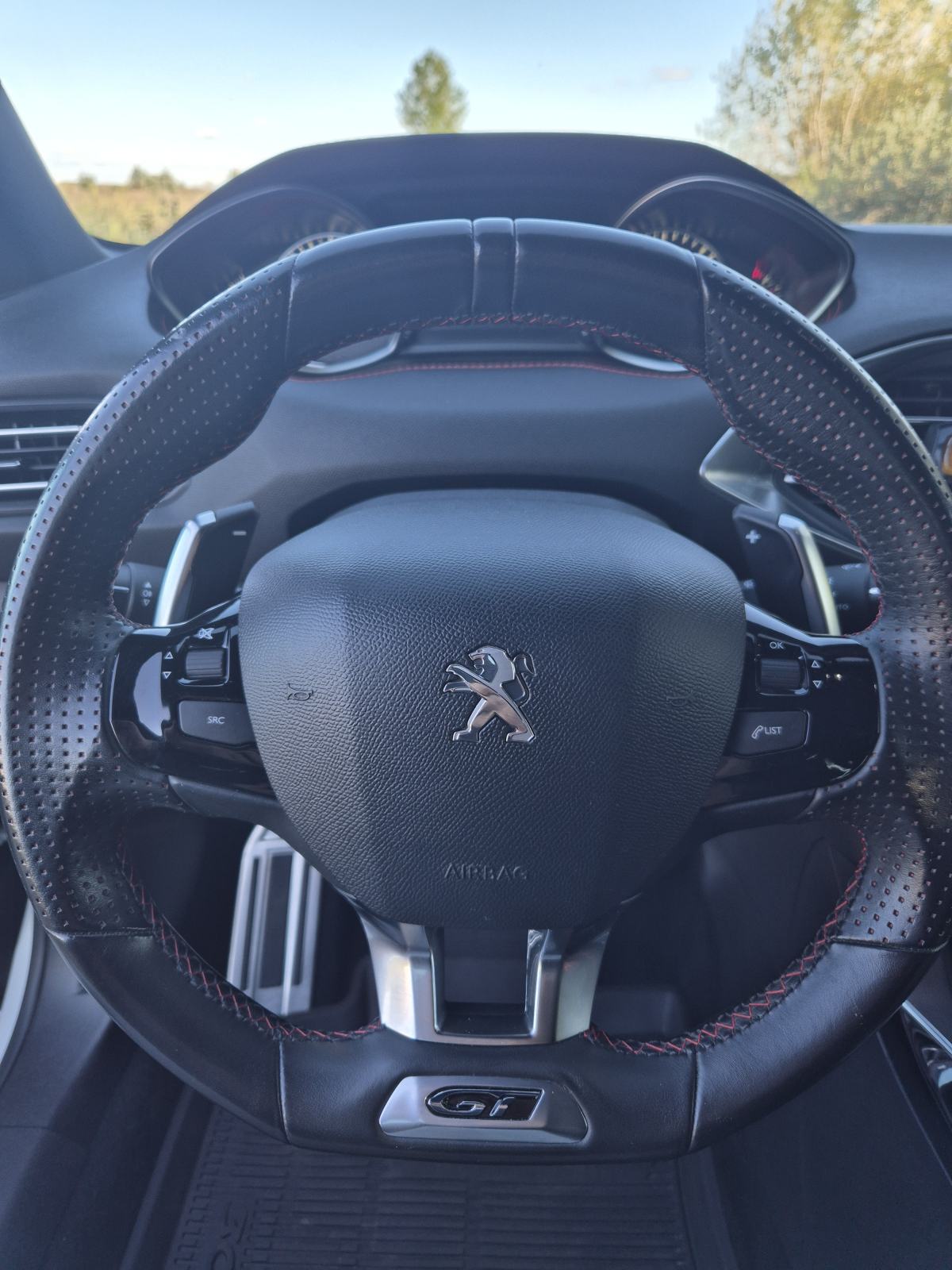 Peugeot 308 2.0 GT, fotografija 11