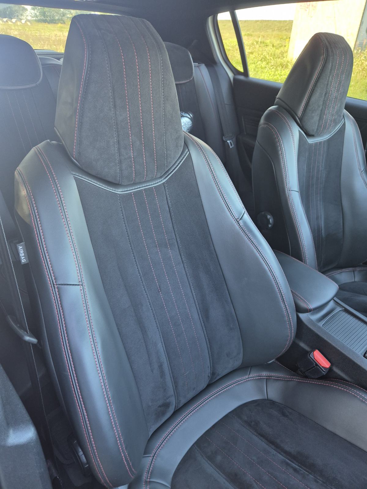 Peugeot 308 2.0 GT, fotografija 12