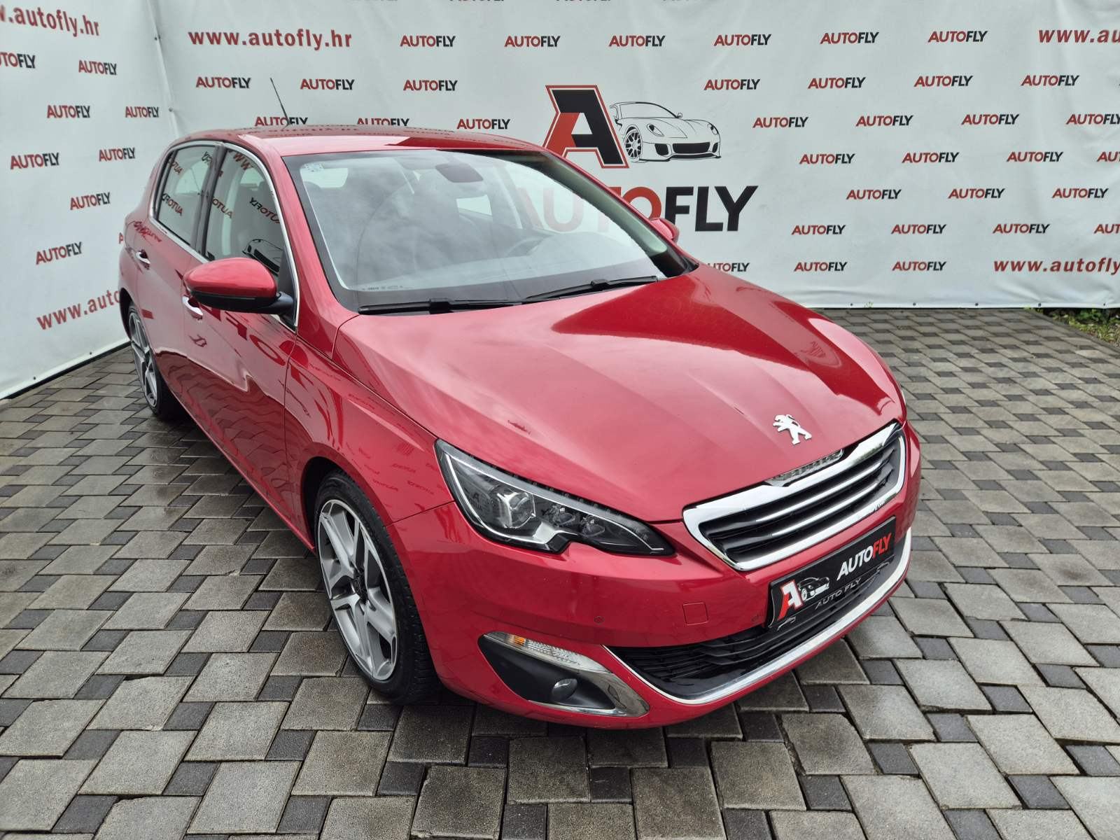 Peugeot 308 2.0 HDI Allure, Kamera, Navigacija, Bixenon, 18"alu, fotografija 3