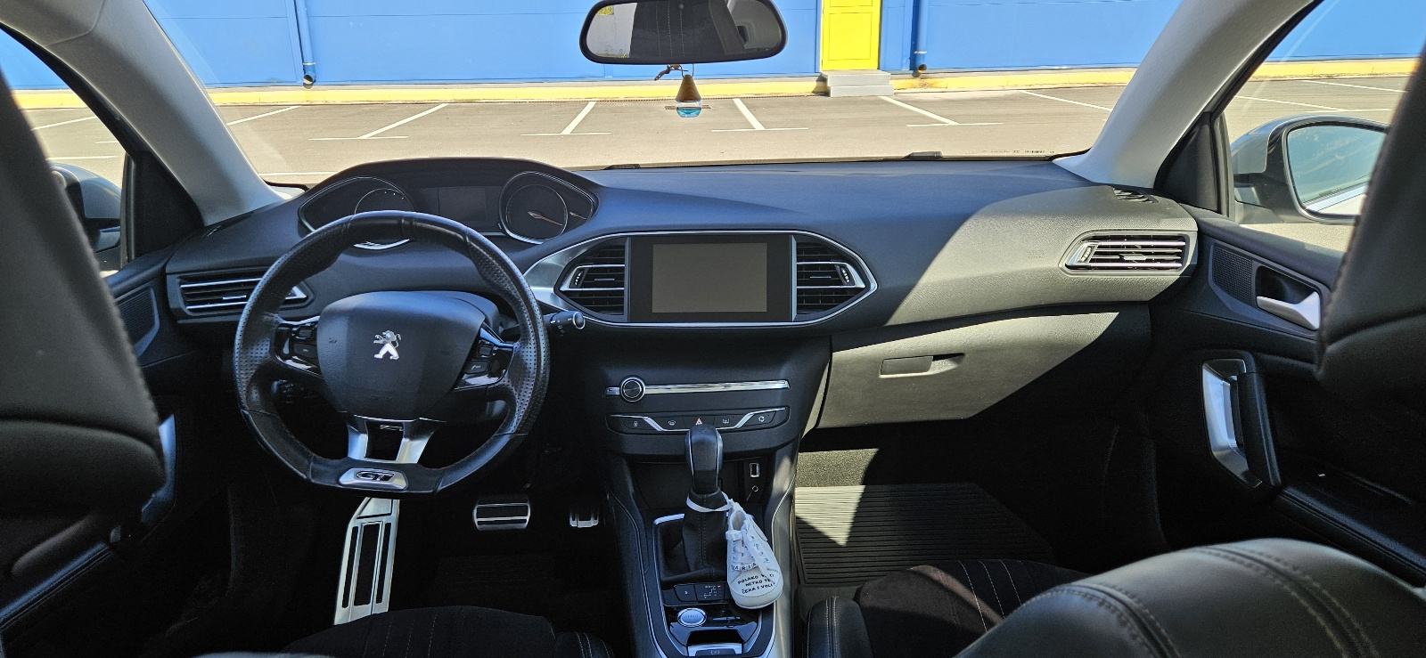 Peugeot 308 2,0HDI_EAT6, fotografija 9