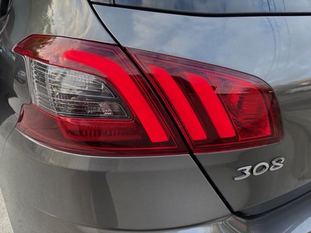 Peugeot 308 Active Business 1,2 PureTech 110 KS, fotografija 19