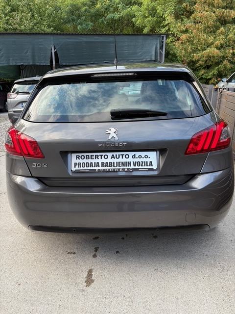 Peugeot 308 Active Business 1,2 PureTech 110 KS, fotografija 6