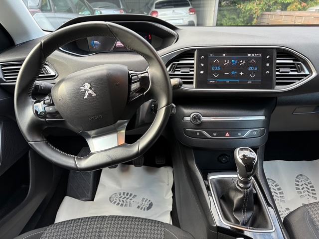 Peugeot 308 Active Business 1,2 PureTech 110 KS, fotografija 9