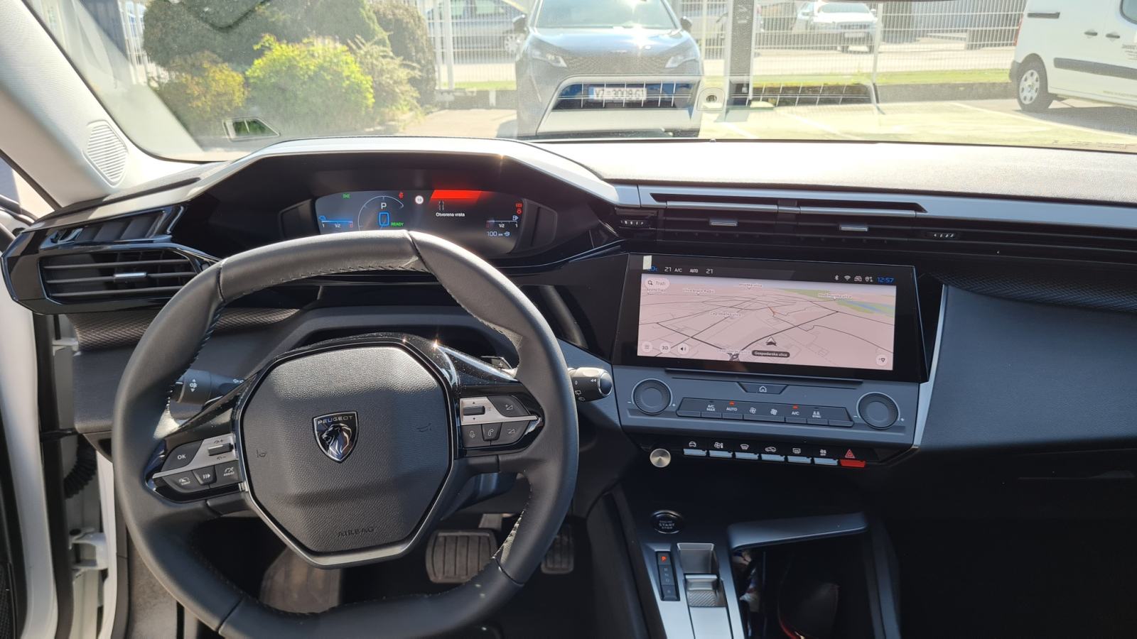 Peugeot 308 PLUG-IN HYBRID ACTIVE BUSINESS 180 KS *AKCIJA*, fotografija 11