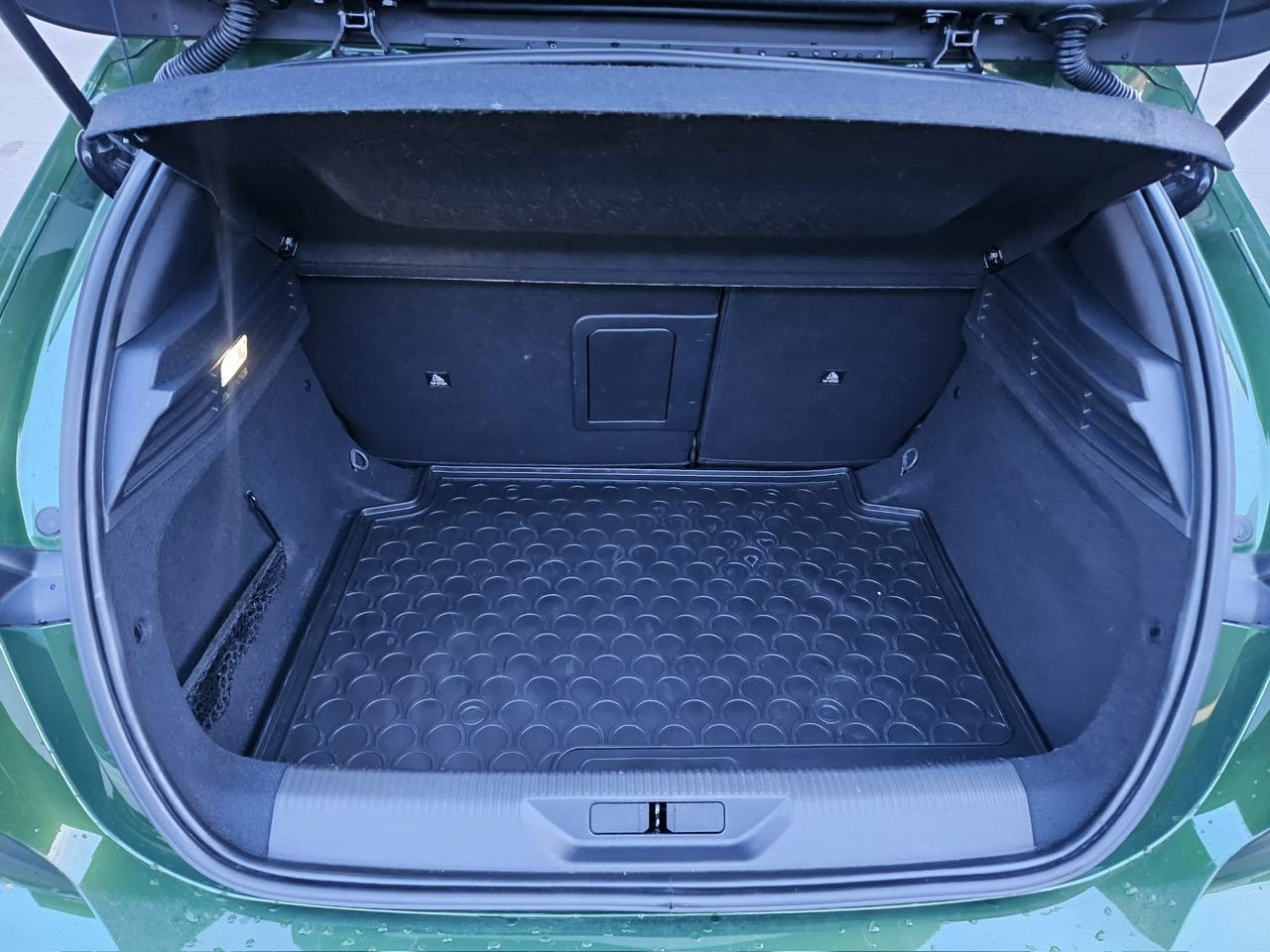 PEUGEOT 308 ALLURE 1,5 BLUEHDI 130 KS,AUTOM, SAMO 62 000 KM,KAO NOV, fotografija 7