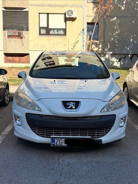 Peugeot 308 Envy, 1,6 HDi,diesel, pogled izvana - slika 1
