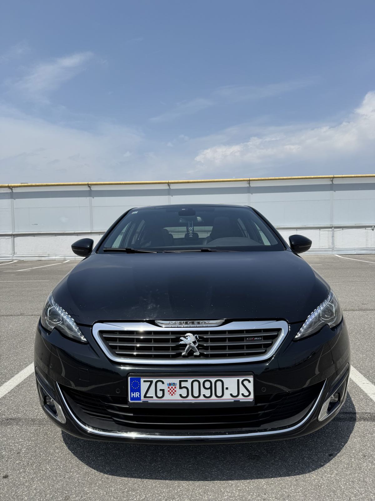 Peugeot 308 GT Line | 1.2 PureTech (130 KS) | Panorama | REG do 03/27, fotografija 8
