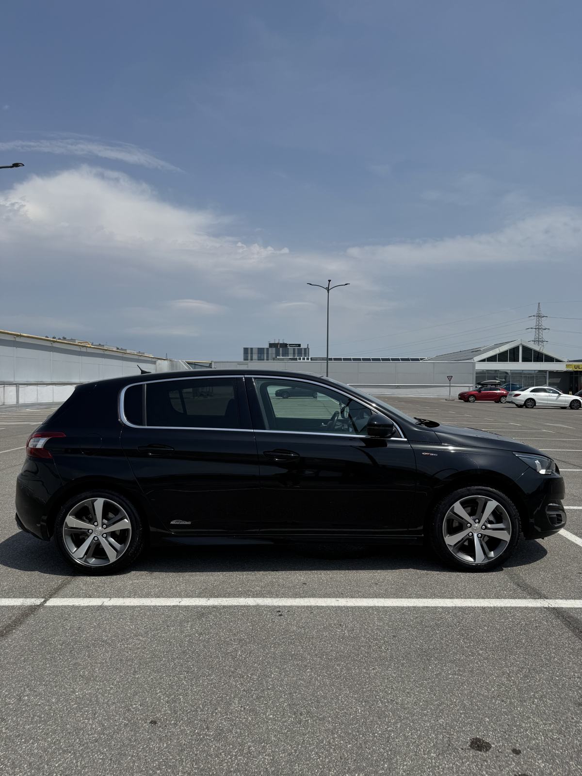Peugeot 308 GT Line | 1.2 PureTech (130 KS) | Panorama | REG do 03/27, fotografija 7