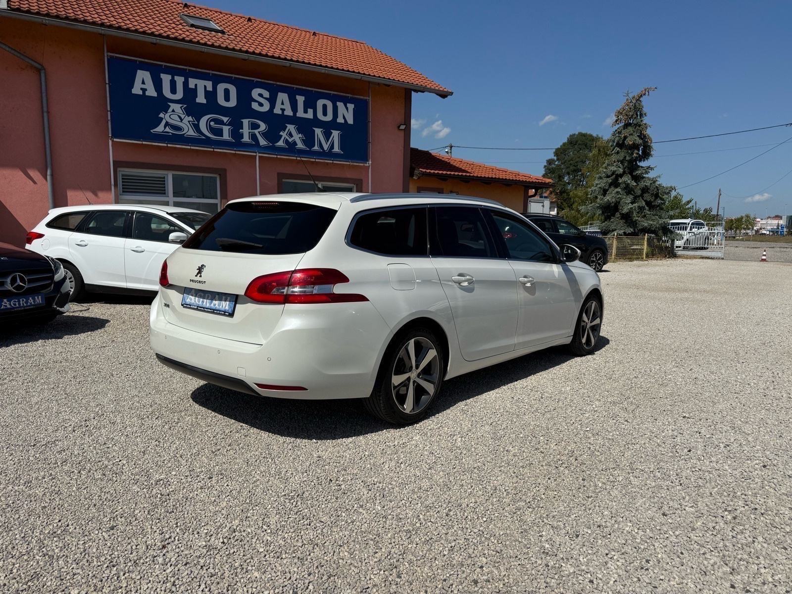 Peugeot 308 SW 1,2*Allure*PANORAMA*NAVIG*R.KAMERA*START STOP*LED*PDC*, fotografija 8