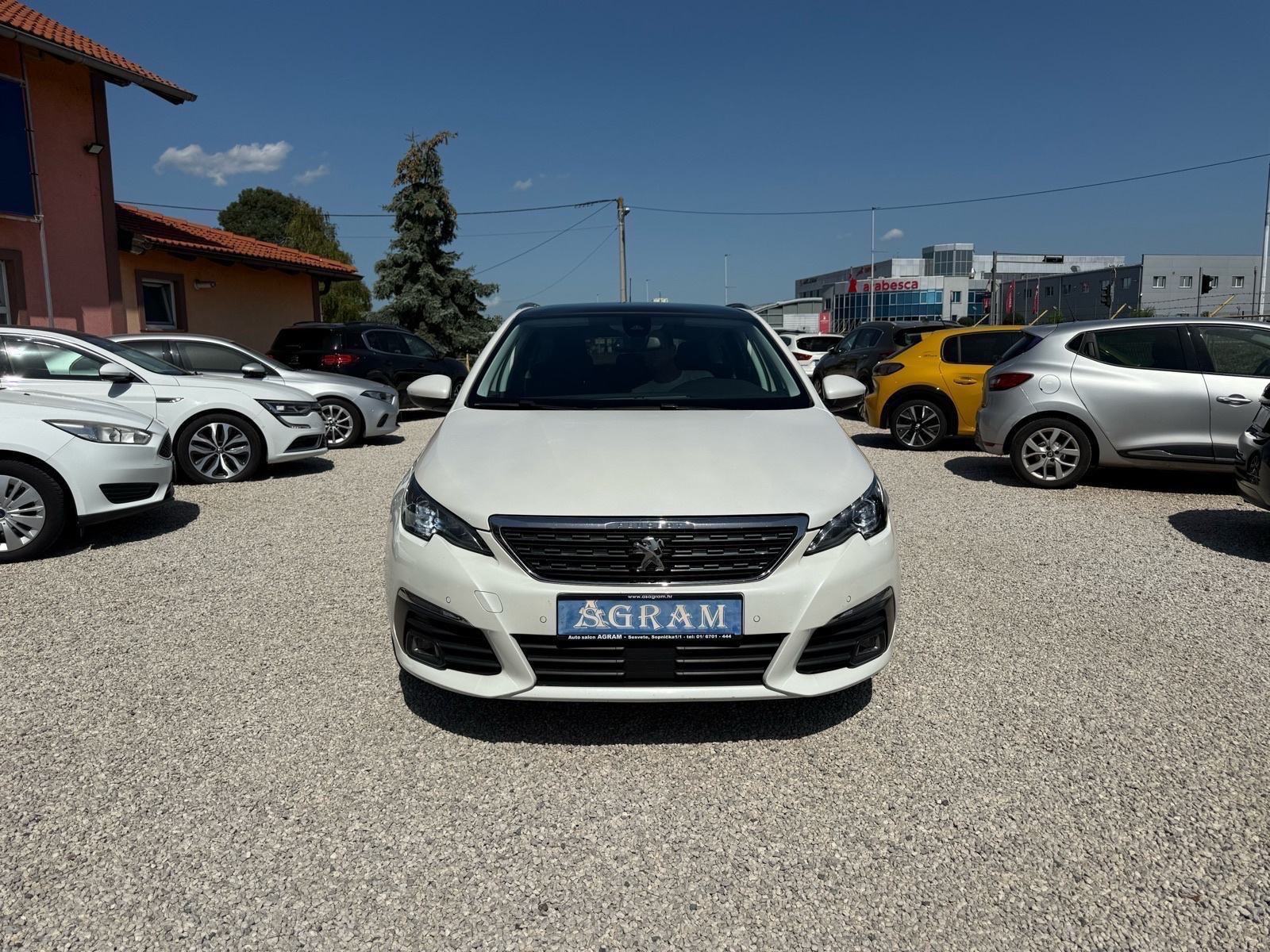 Peugeot 308 SW 1,2*Allure*PANORAMA*NAVIG*R.KAMERA*START STOP*LED*PDC*, fotografija 10