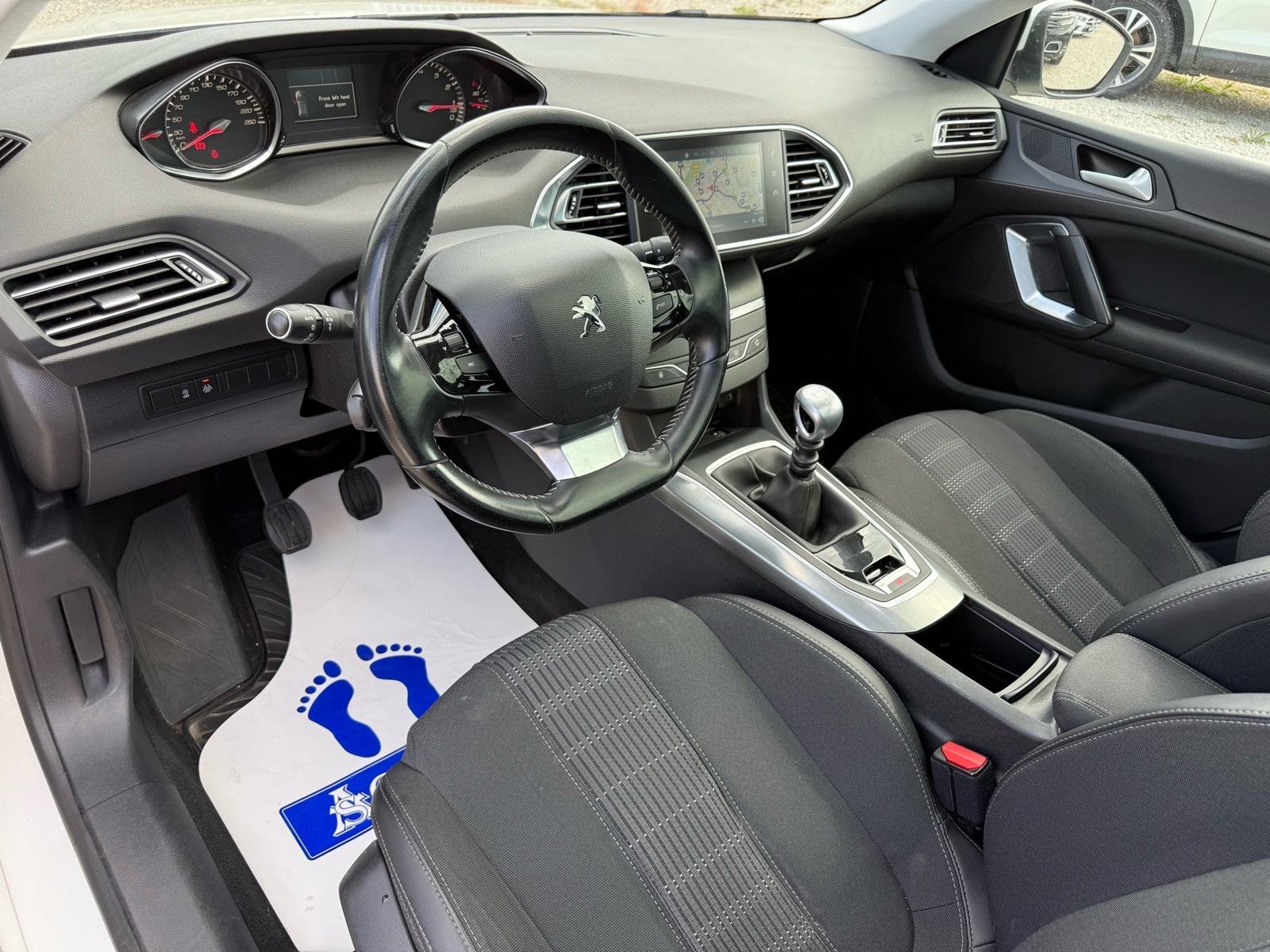 Peugeot 308 SW 1,2*Allure*PANORAMA*NAVIG*R.KAMERA*START STOP*LED*PDC*, fotografija 18