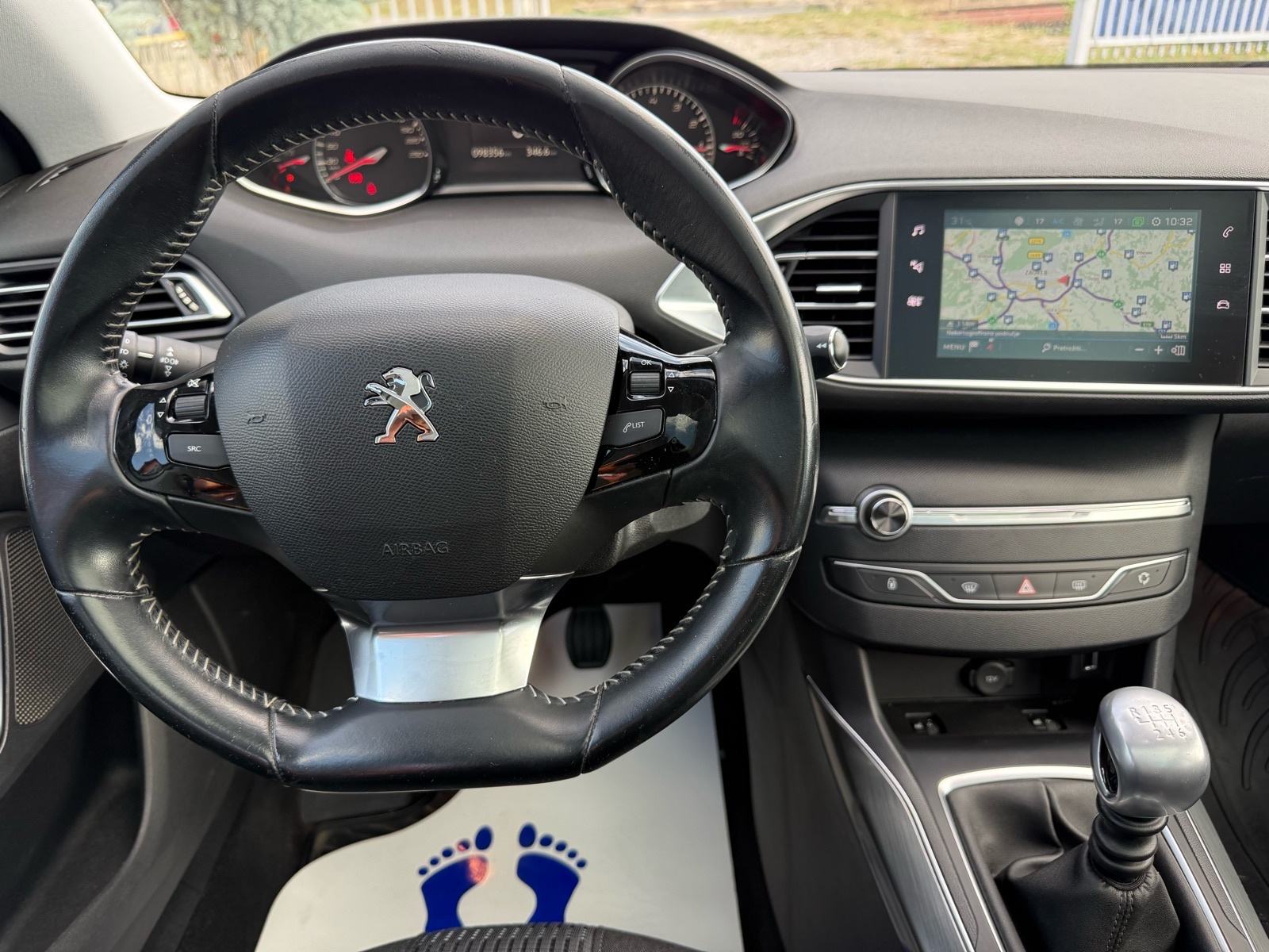 Peugeot 308 SW 1,2*Allure*PANORAMA*NAVIG*R.KAMERA*START STOP*LED*PDC*, fotografija 15