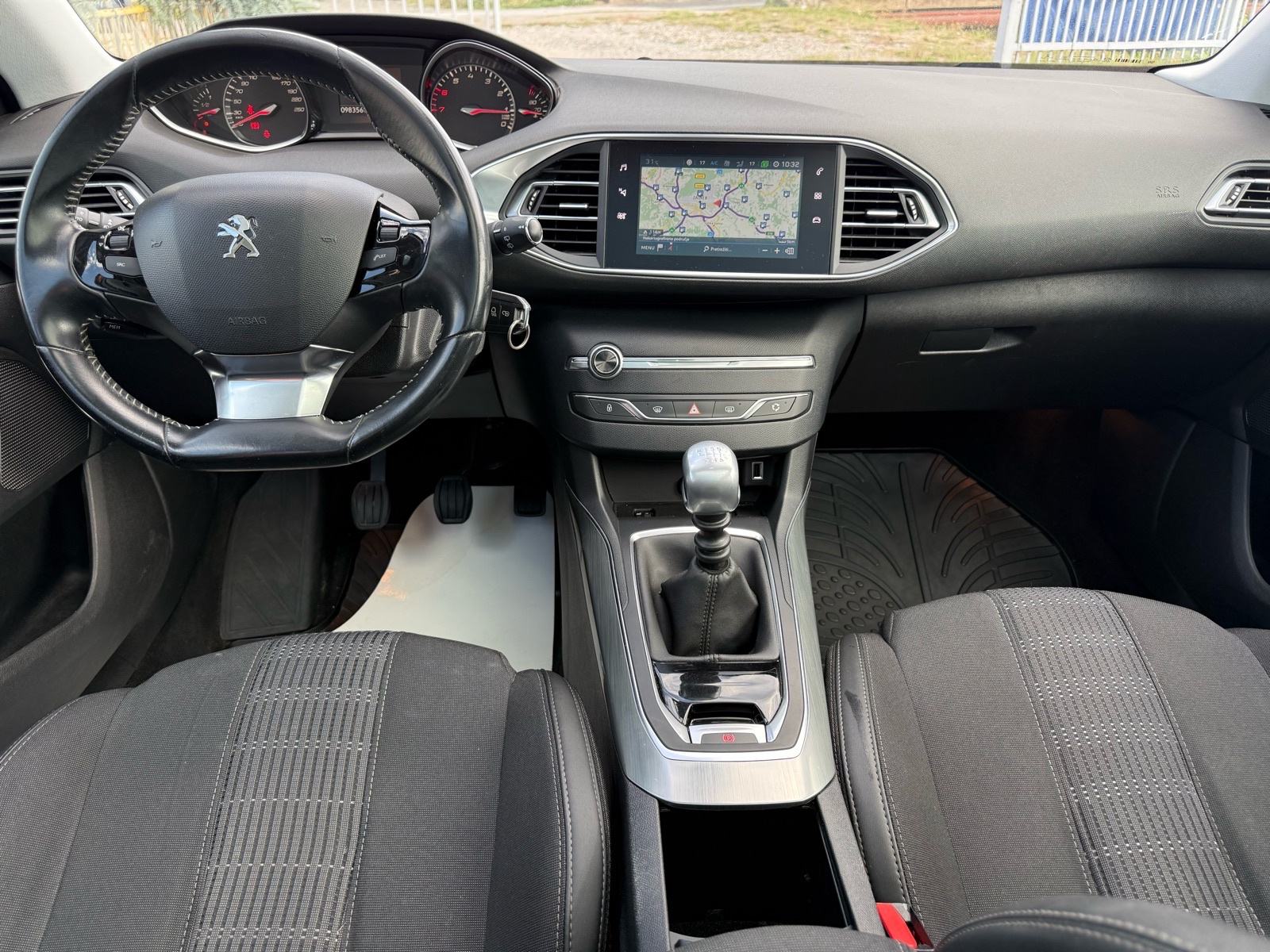 Peugeot 308 SW 1,2*Allure*PANORAMA*NAVIG*R.KAMERA*START STOP*LED*PDC*, fotografija 20