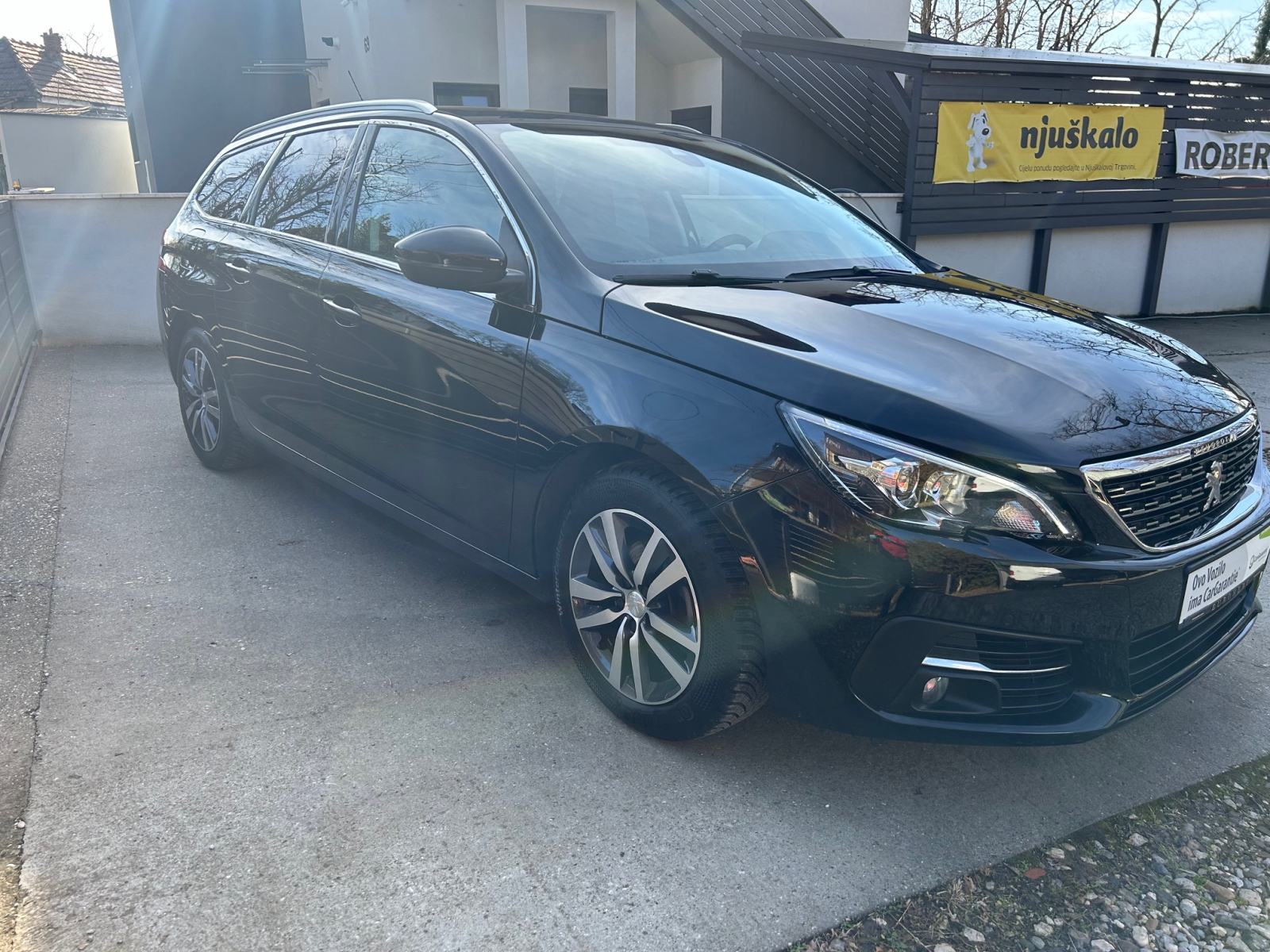Peugeot 308 SW 1,5 BlueHDi,Allure130ksREG.1 GOD., fotografija 3