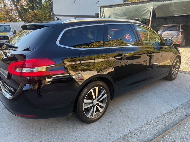 Peugeot 308 SW 1,5 BlueHDi,Allure130ksREG.1 GOD., fotografija 6