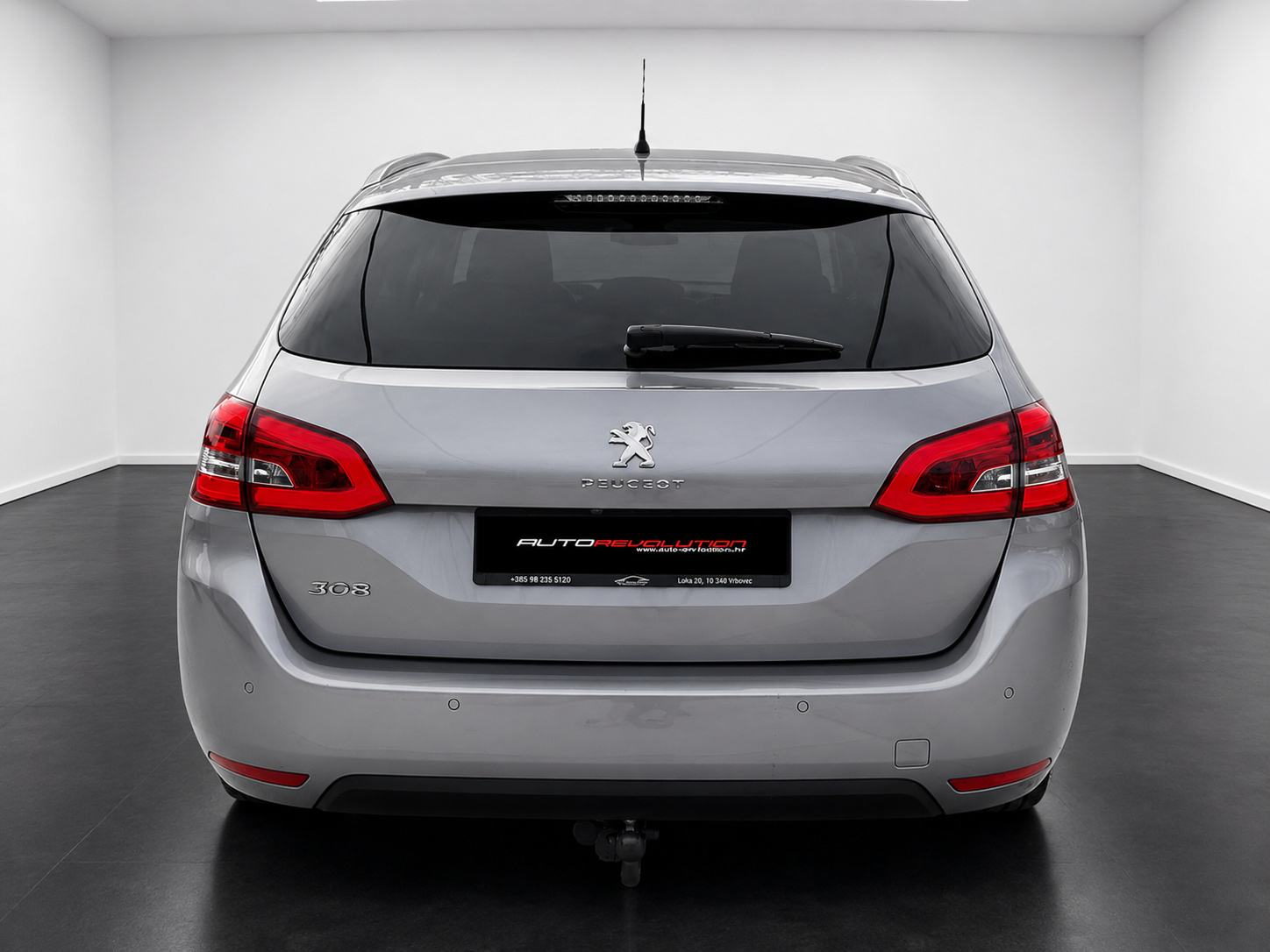 Peugeot 308 SW 1,5 BlueHDi automatik ROAD TRIP - MOGUĆ LEASING/JAMSTVO, fotografija 5