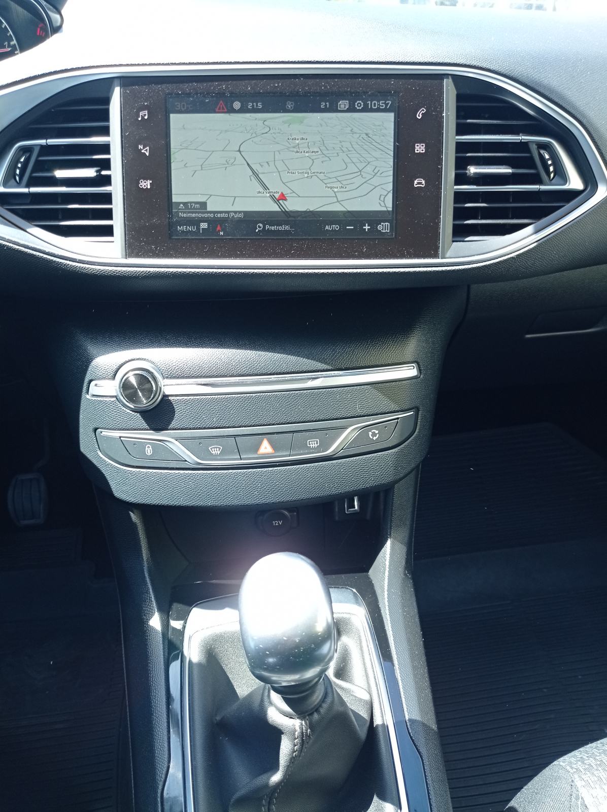 Peugeot 308 SW 1,5 BlueHDi,NAVIGACIJA,ALU.FELGE,PARKING SENZOR, fotografija 6