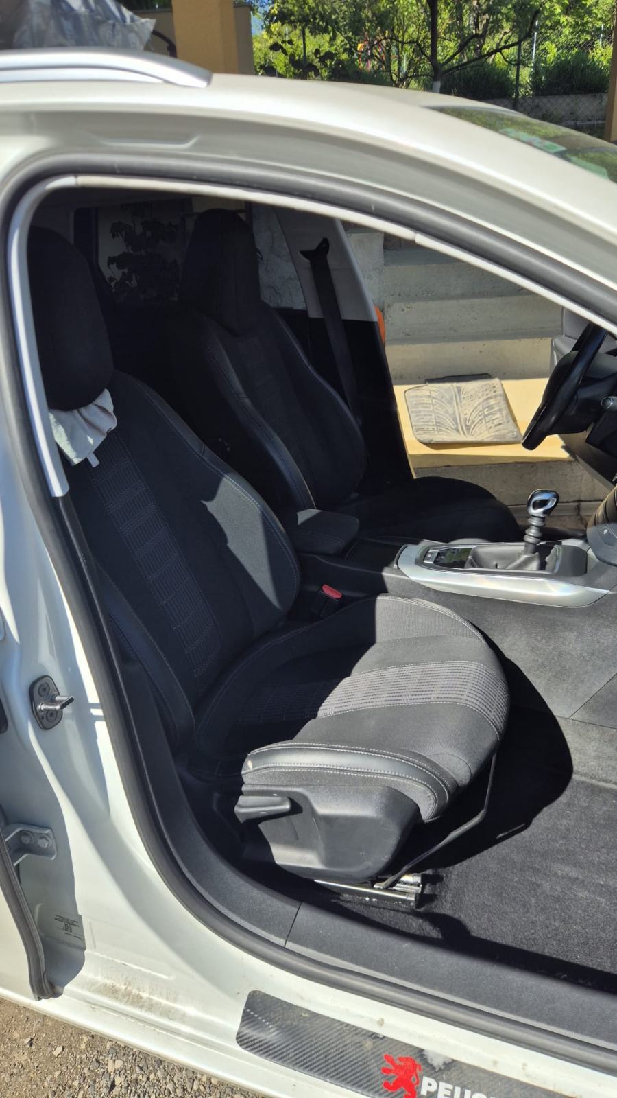 Peugeot 308 SW 1,5 BlueHDi, fotografija 11