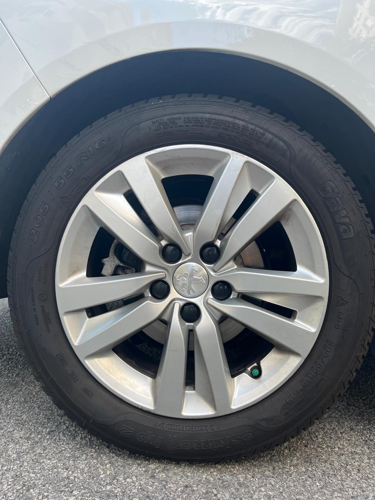 Peugeot 308 SW 1,5 BlueHDi, fotografija 4