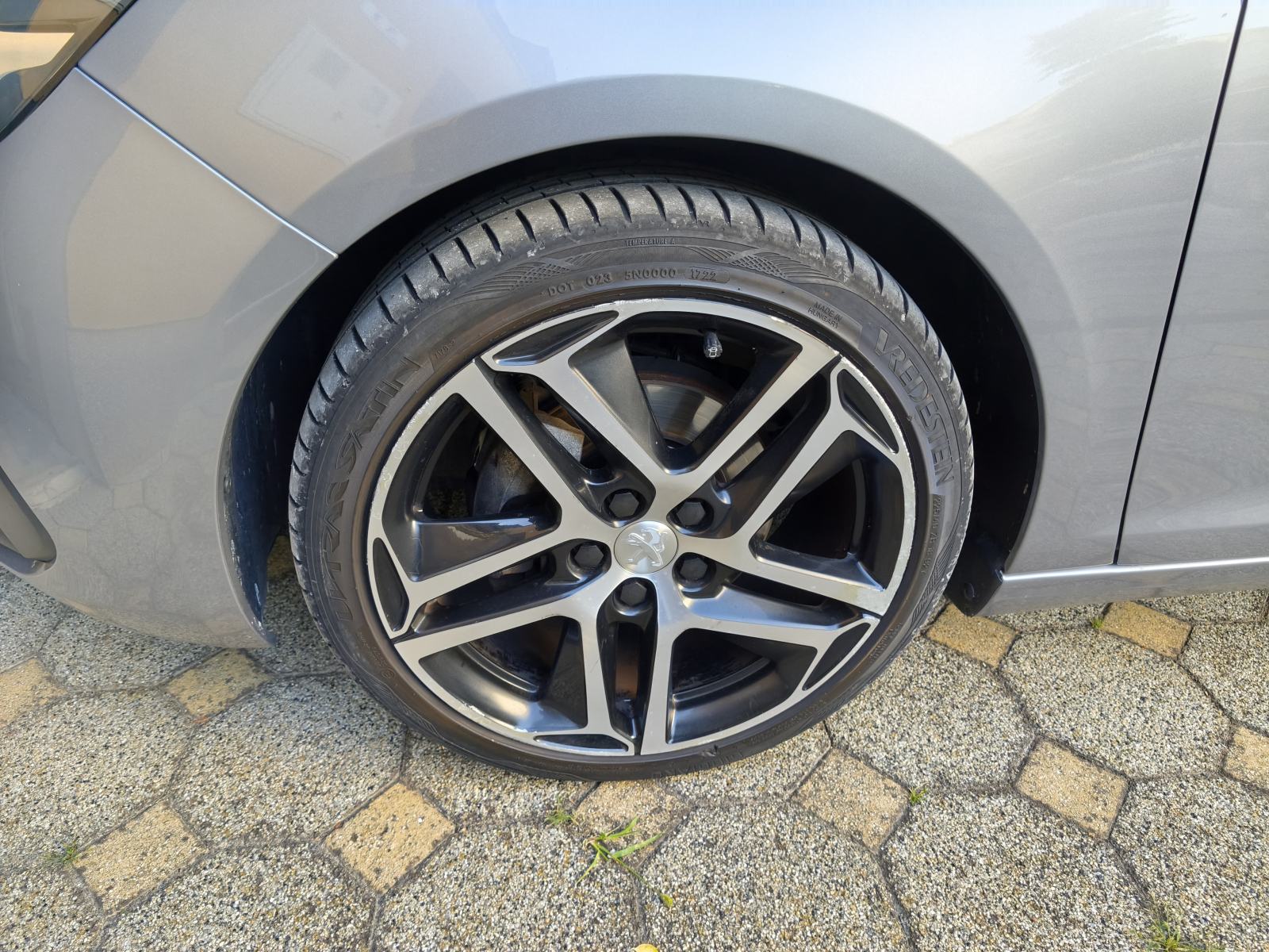 Peugeot 308 SW 1,5 BlueHDi, fotografija 8