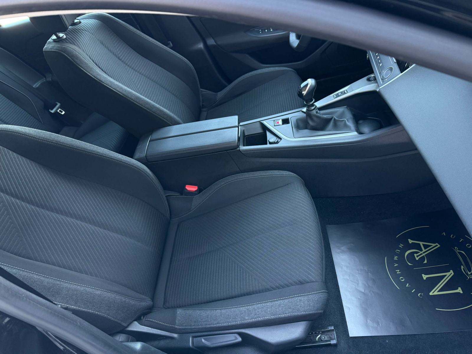 Peugeot 308 SW 1,5 HDI--Virtual,Led,Navi--, fotografija 14