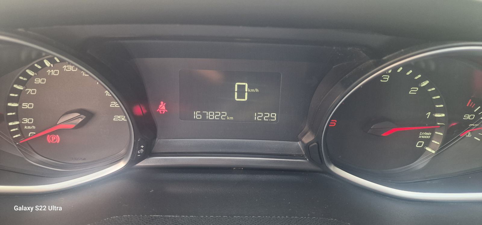 Peugeot 308 SW 1,6 BlueHDi, fotografija 9