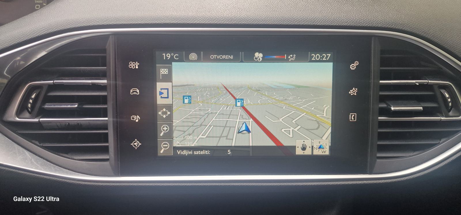 Peugeot 308 SW 1,6 BlueHDi, fotografija 12