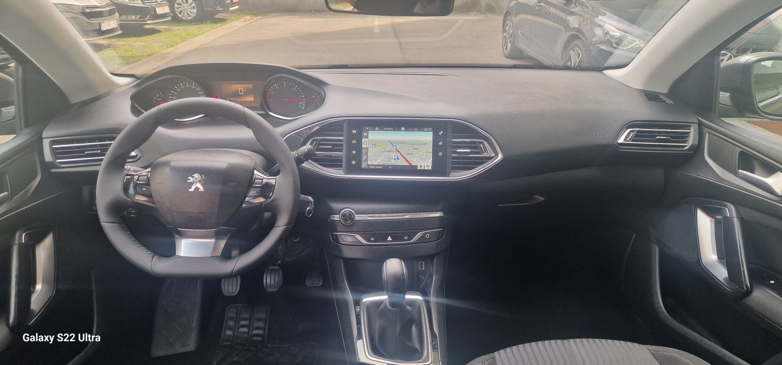 Peugeot 308 SW 1,6 BlueHDi, fotografija 11
